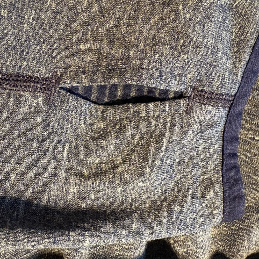 Marmot Men's Blue hoodie - Picture 4 of 4